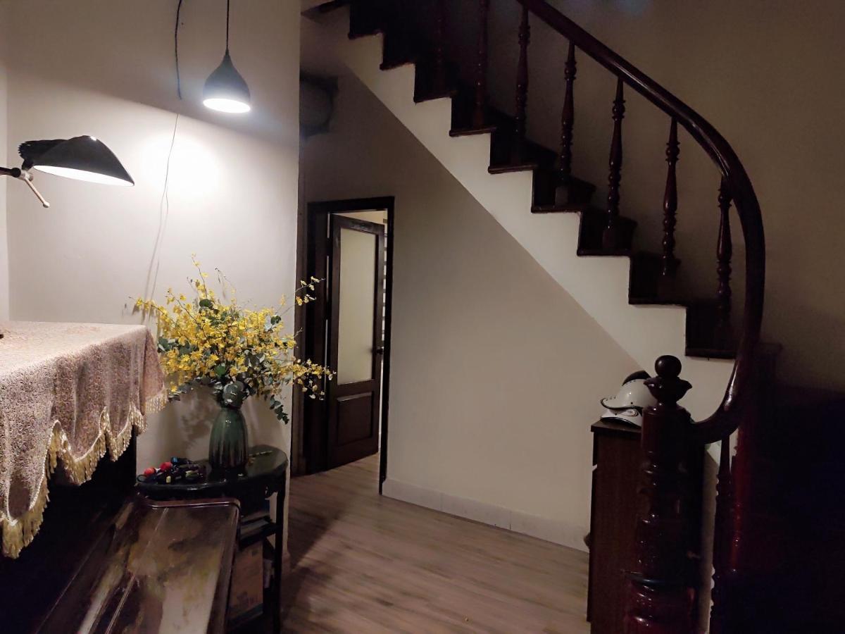 Da Tree Homestay Hanoi Dış mekan fotoğraf